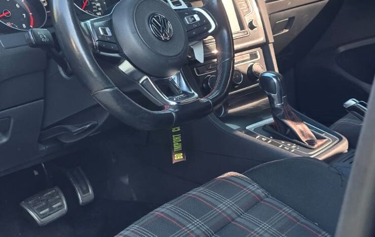 
								2017 Volkswagen GTI full									
