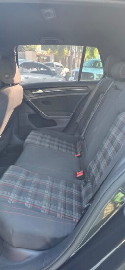 
										2017 Volkswagen GTI full									