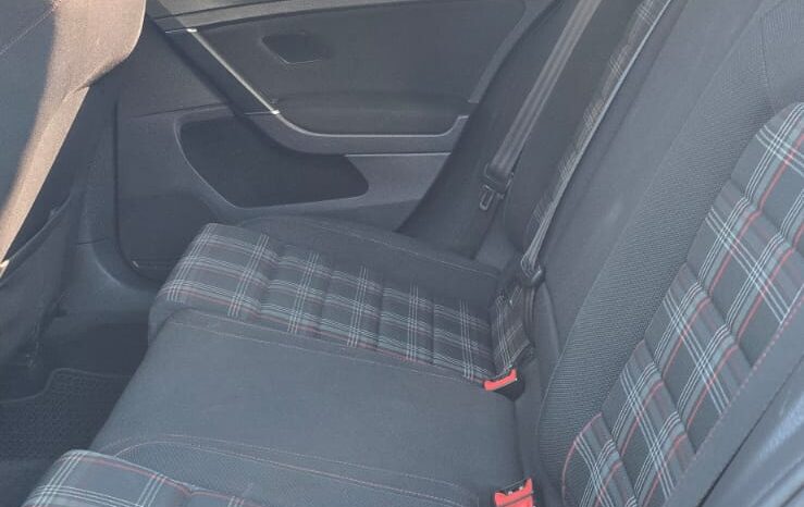 
								2017 Volkswagen GTI full									