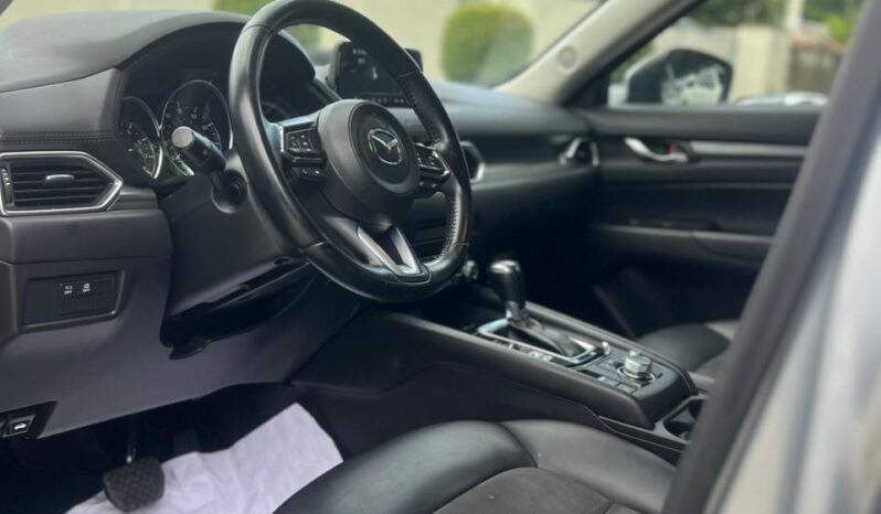
								2019 MAZDA CX-5 TOURING full									