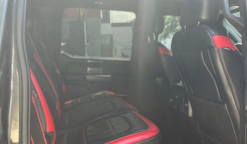 
								2018 FORD F150 SPORT full									