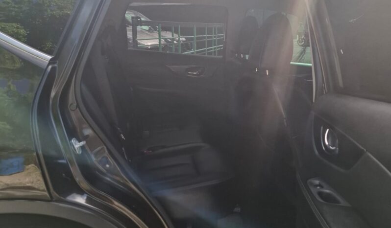 
								2015 NISSAN XTRAIL full									