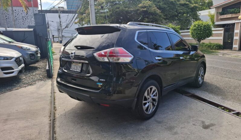 
								2015 NISSAN XTRAIL full									