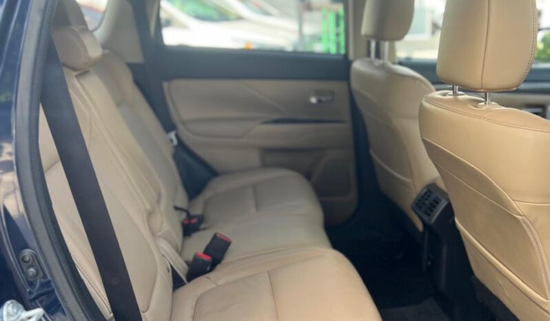 
								2020 MITSUBISHI SEL full									