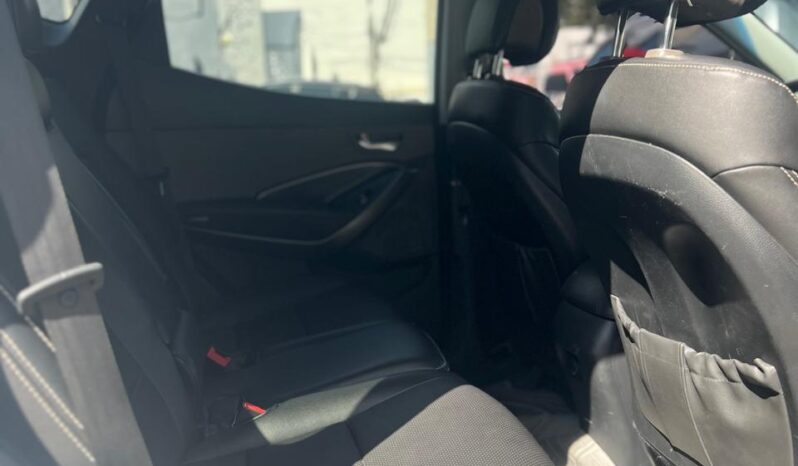 
								2017 HYUNDAI SANTA FE SPORT full									