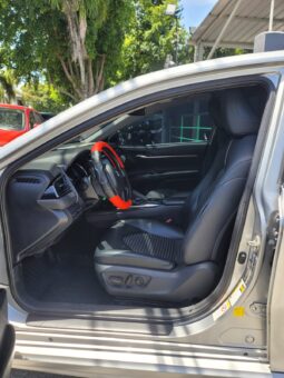 
										2019 TOYOTA CAMRY SE full									