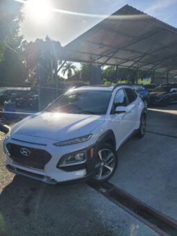 
										2020 HYUNDAI KONA FWD LIMITED full									