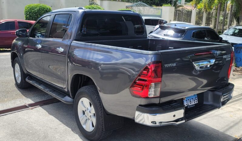 
								2018 TOYOTA HILUX full									