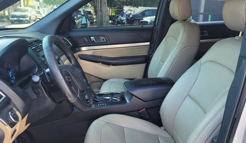 
								2016 FORD EXPLORE XTL full									