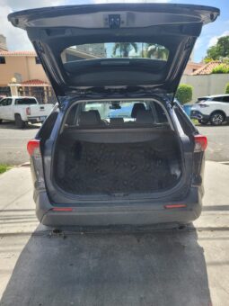 
										2020 TOYOTA RAV4 XLE full									