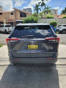 
										2020 TOYOTA RAV4 XLE full									