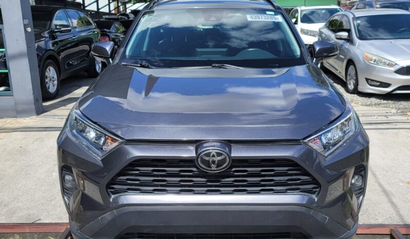 
								2020 TOYOTA RAV4 XLE full									