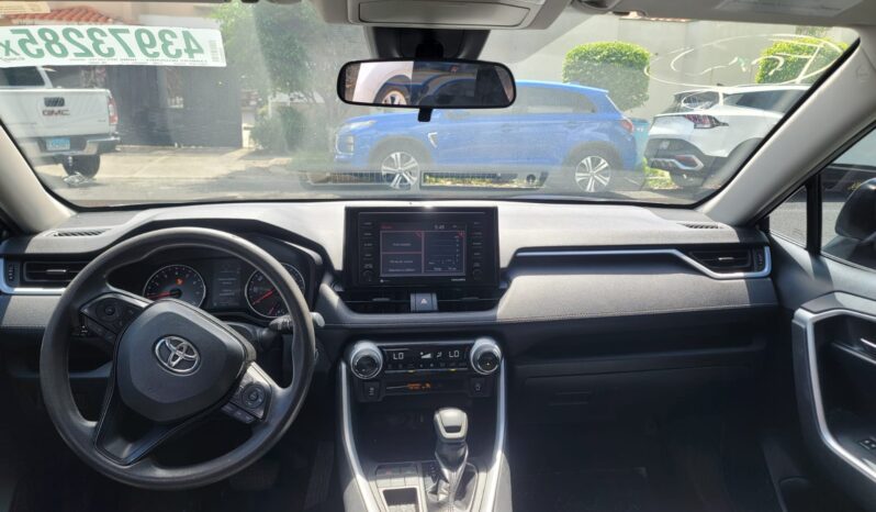 
								2020 TOYOTA RAV4 XLE full									