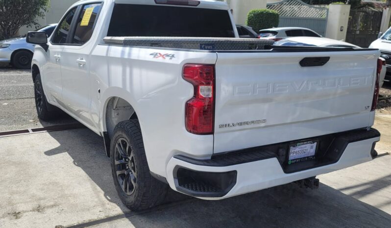 
								2021 CHEVROLET SILVERADO 4X4 full									