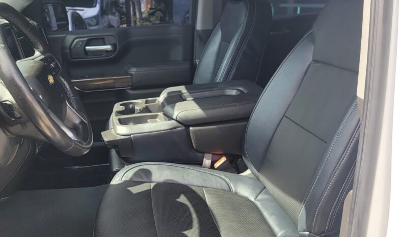 
								2021 CHEVROLET SILVERADO 4X4 full									