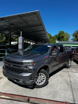 
										2020 CHEVROLET SILVERADO RST full									
