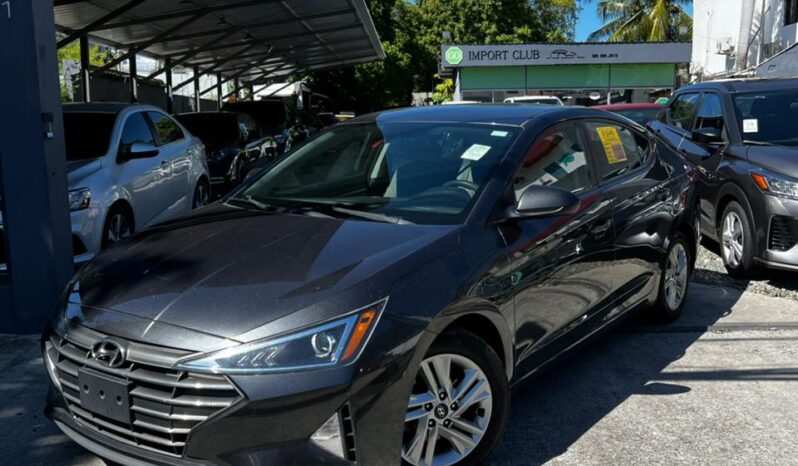 
								2020 HYUNDAI ELANTRA SEL full									