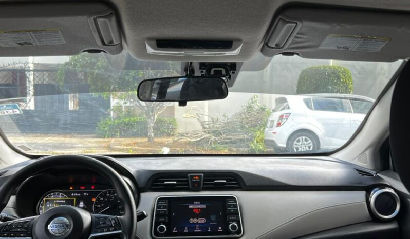 
								2021 NISSAN VERSA VS full									