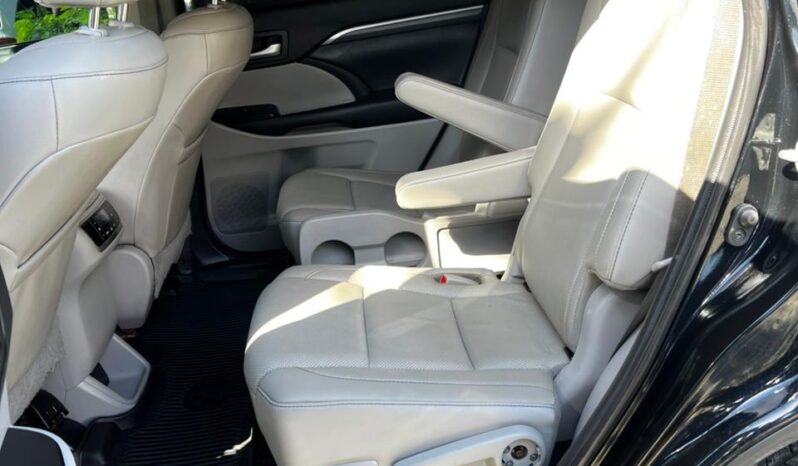 
								2019 TOYOTA HAIGHLANDER LIMITED full									