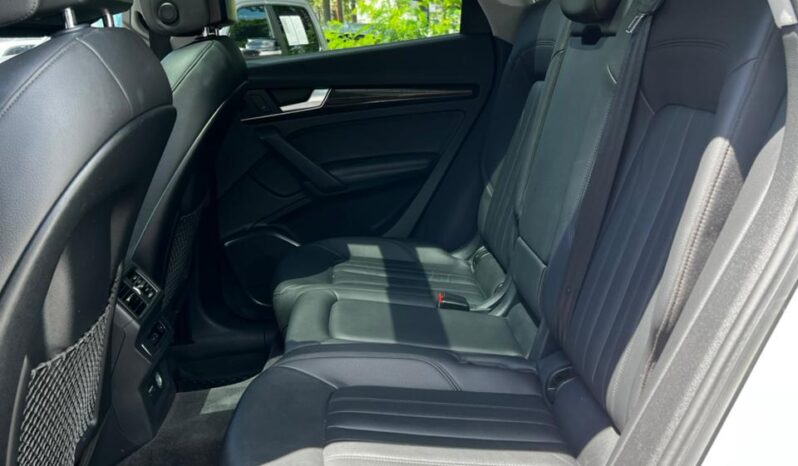 
								2020 AUDI Q5 full									