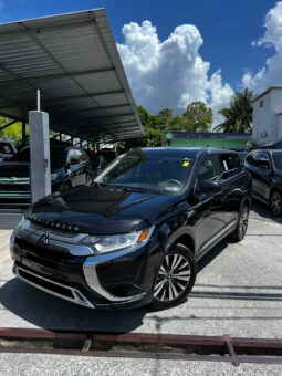 
										MITSUBISHI OUTLANDER full									