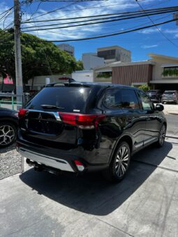 
										MITSUBISHI OUTLANDER full									